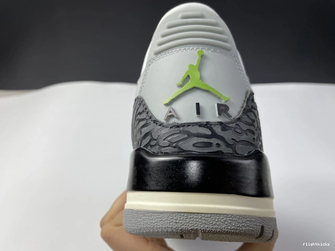 Air Retro 136064-006 Chlorophyll 3 Jordan 0725